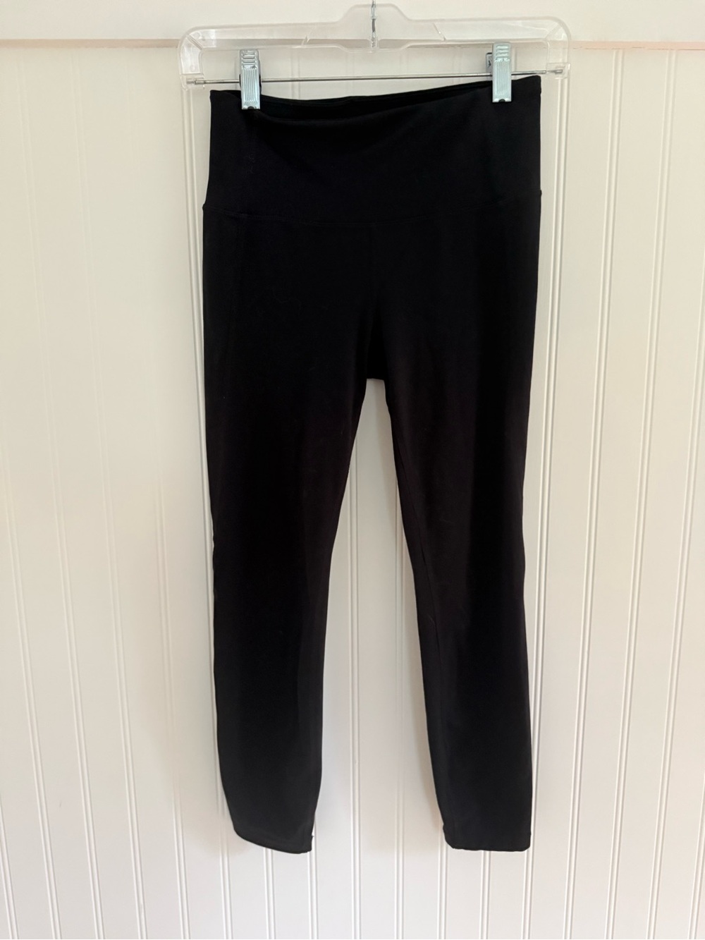 GAP Black GapFit Eclipse XS crop leggings